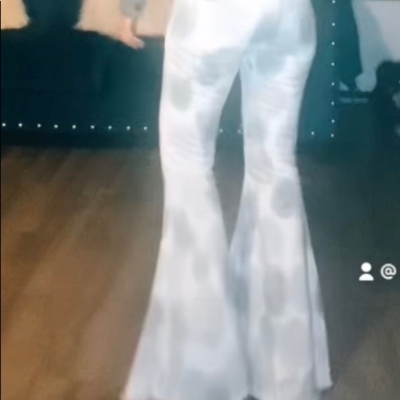 Flare sage tie dye jeans - Picture 3 of 5